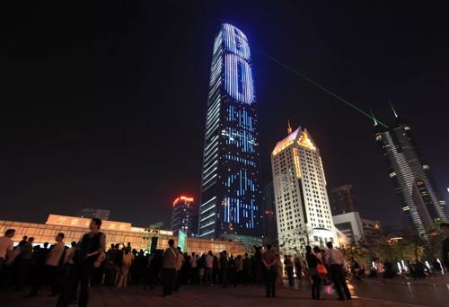 LED顯示屏企業(yè)憑何暢游城市亮化的市場(chǎng)藍海？